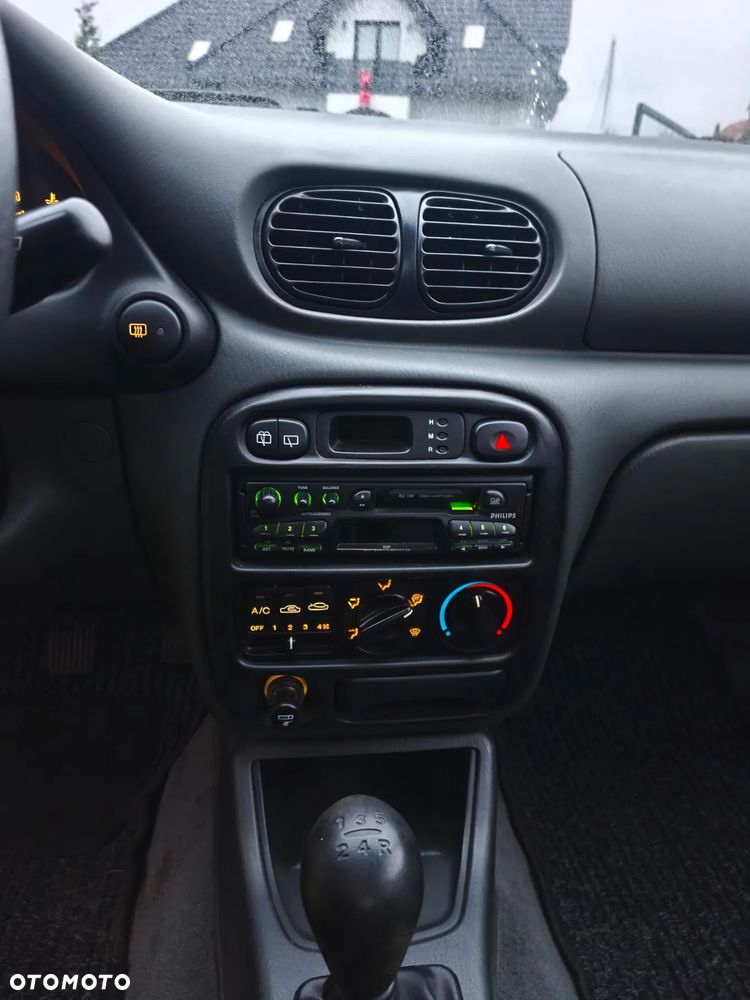 Hyundai Accent 1.3 GLS - 18