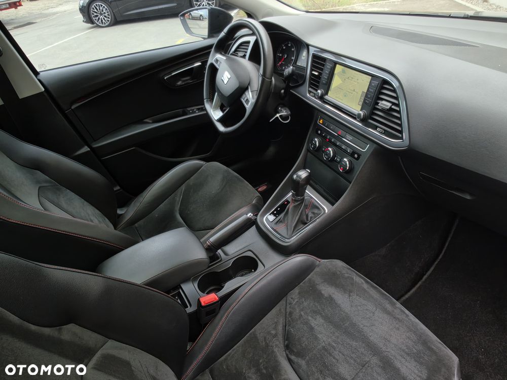 Seat Leon 2.0 TDI DPF Start&Stop DSG FR - 27