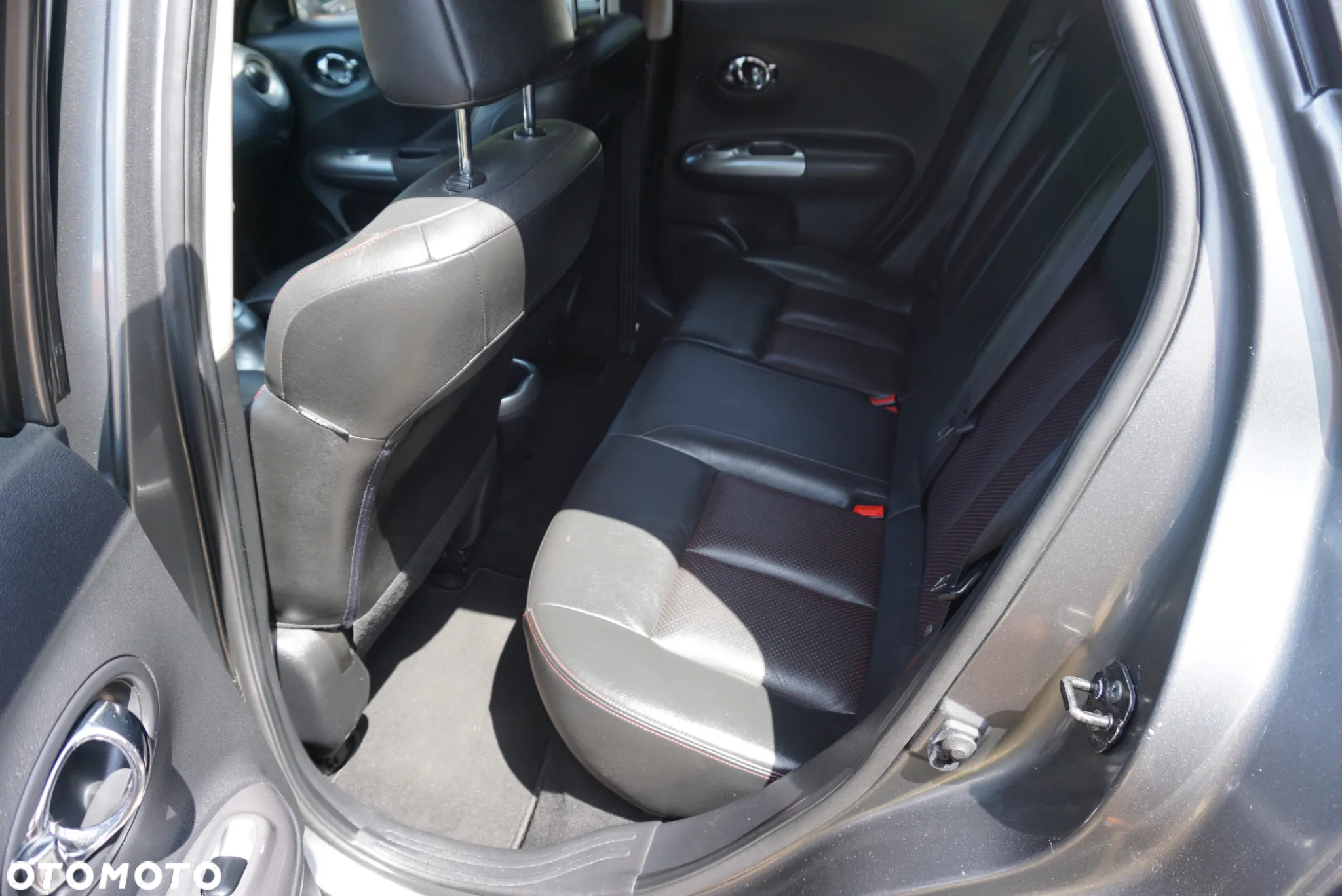 Nissan Juke 1.6 DIG-T Tekna - 21