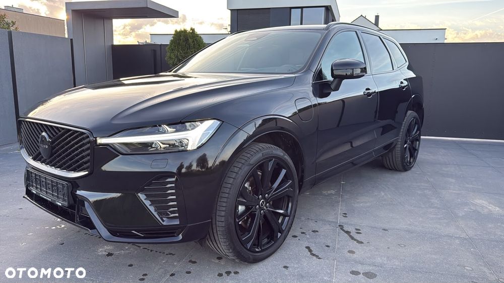 Volvo XC 60 T8 Plug-In Hybrid AWD Ultra Black Edition - 1