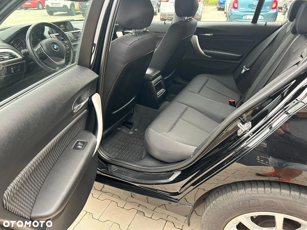 BMW Seria 1 114i Sport Line - 18
