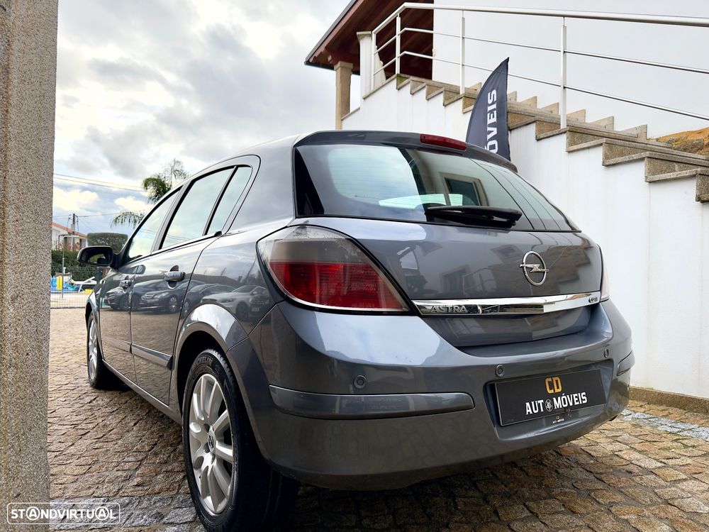 Opel Astra 1.3 CDTi Cosmo - 21
