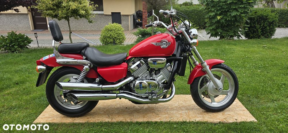Honda VF - 6