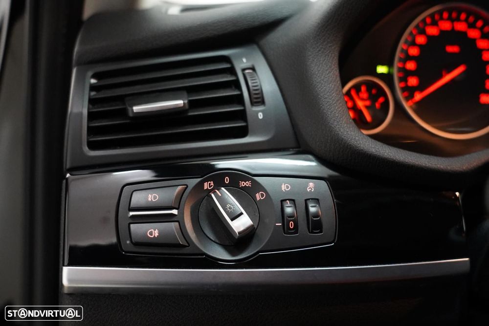 BMW X3 20 d xDrive xLine - 15