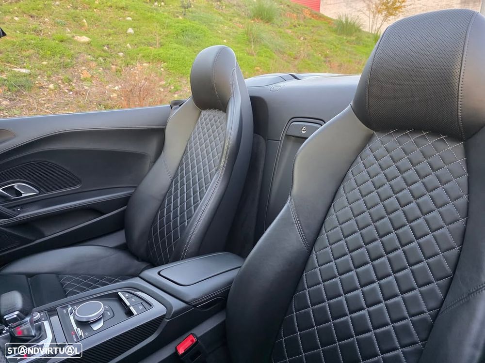 Audi R8 Spyder V10 performance 5.2 FSI quattro S tronic - 17