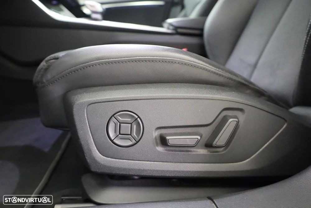 Audi A6 Avant 40 TDI S line S tronic - 27