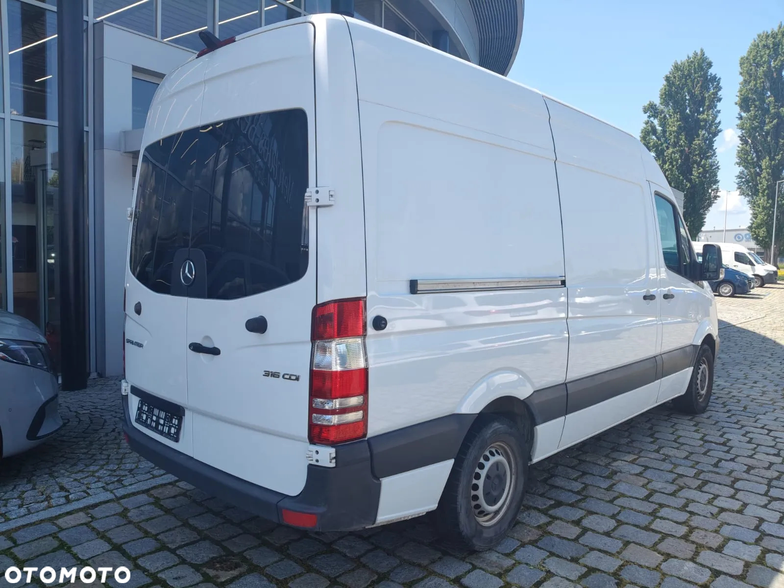 Mercedes-Benz Sprinter L2H2 - 4