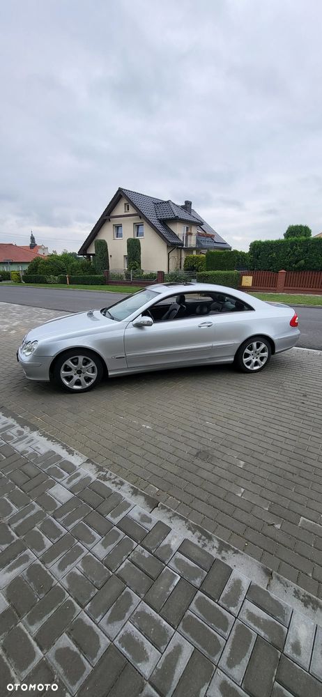 Mercedes-Benz CLK - 5