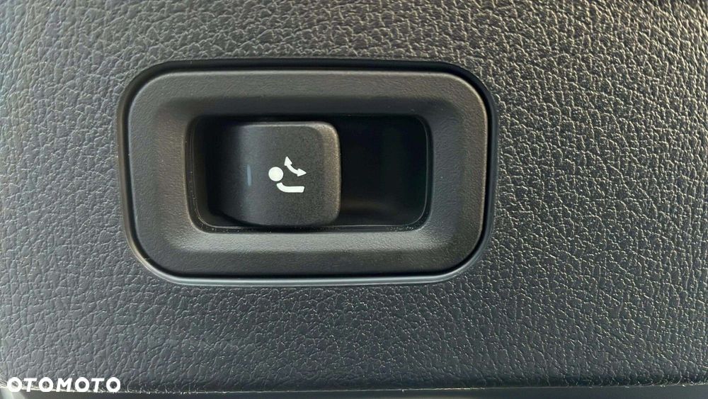 Mercedes-Benz GLE - 33