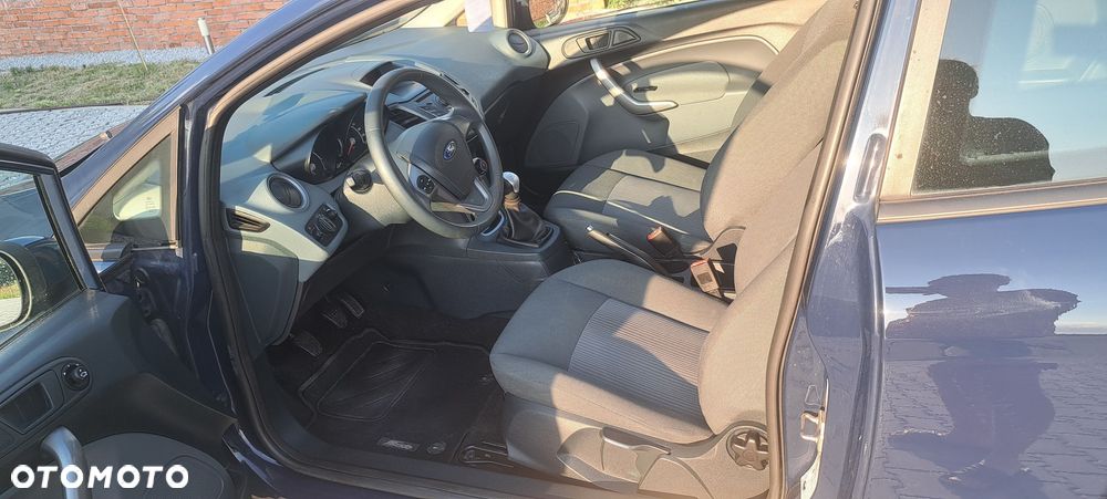 Ford Fiesta 1.25 Champions Edition - 15