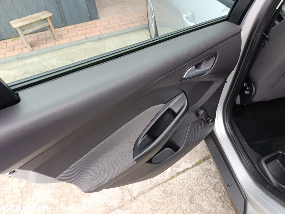 Ford Focus 1.6 TDCi DPF Titanium - 18