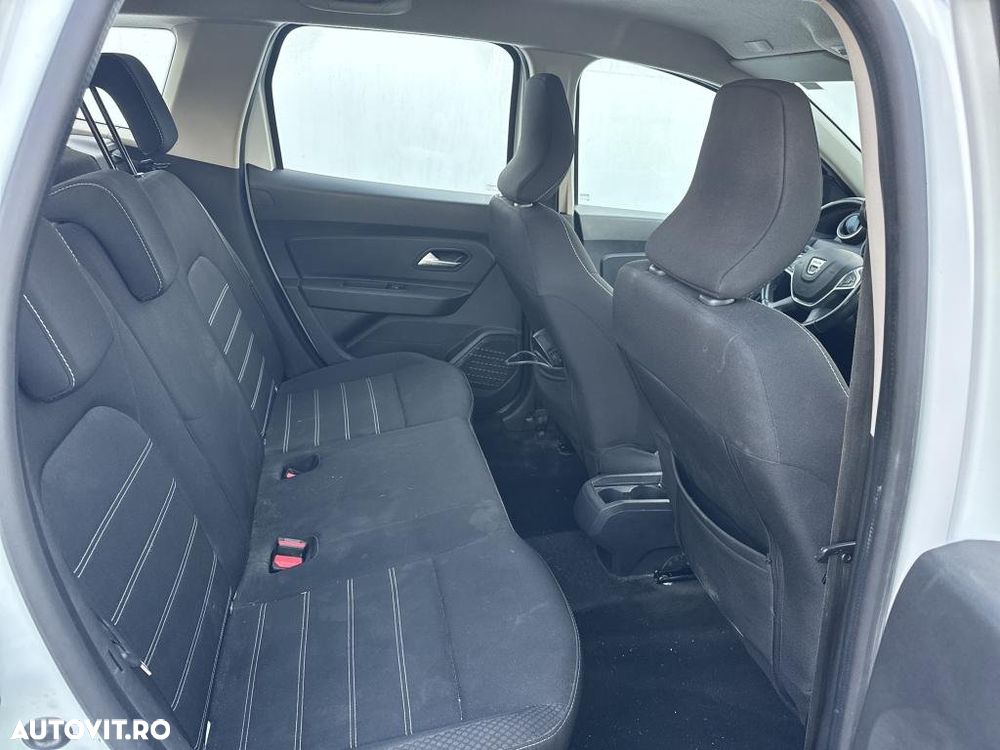 Dacia Duster 1.5 Blue dCi 4WD Comfort - 9