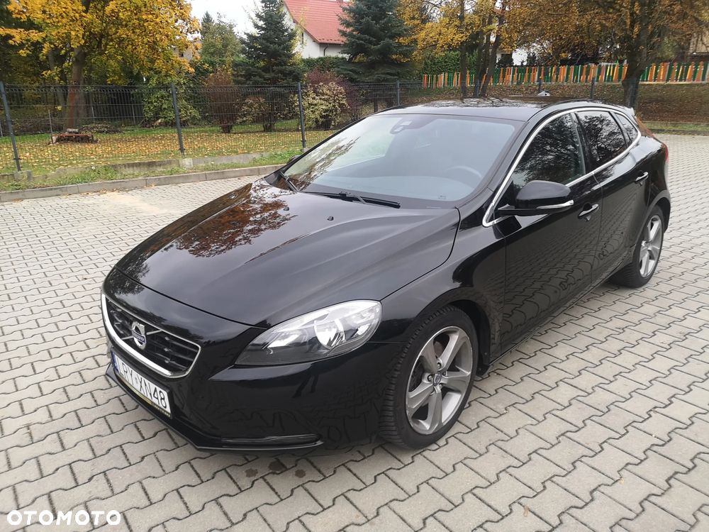 Volvo V40 T3 Momentum - 28