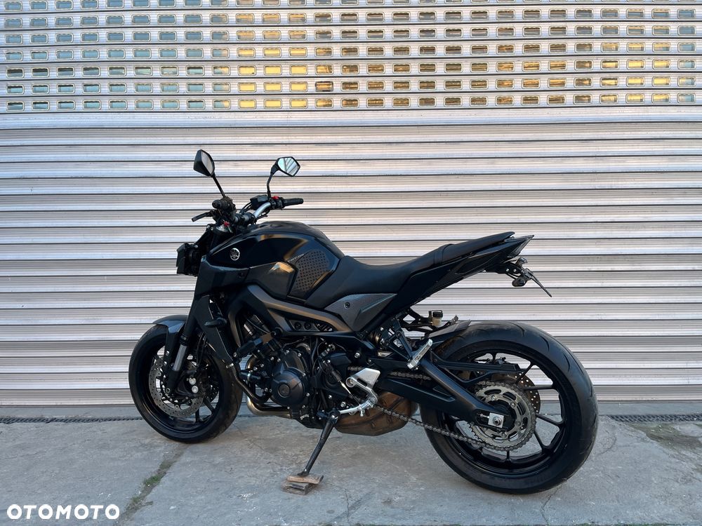 Yamaha MT - 8