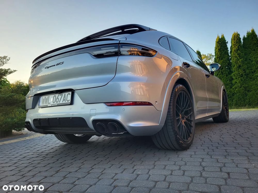 Porsche Cayenne GTS - 10