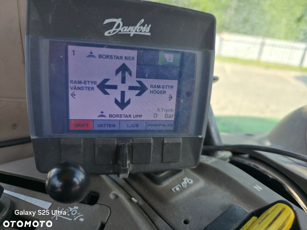 John Deere 5075M - 22
