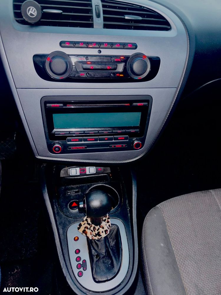Seat Leon 1.6 TDI Style - 6