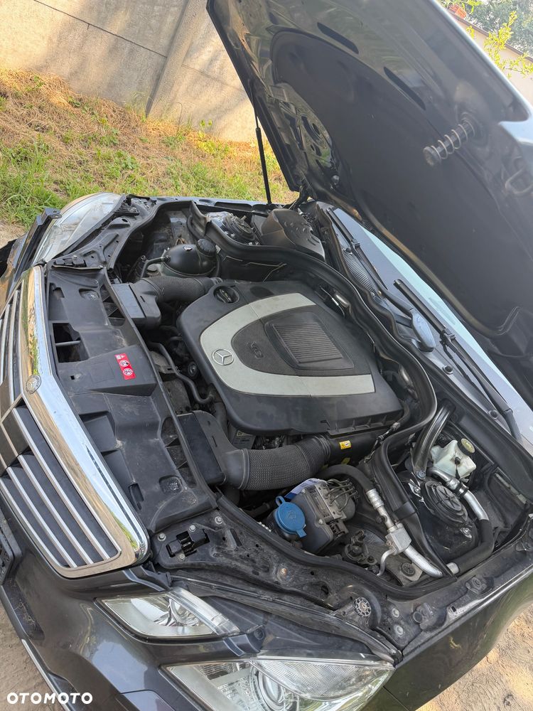 Mercedes-Benz Klasa E 350 CGI BlueEFFICIENCY 7G-TRONIC Elegance - 19