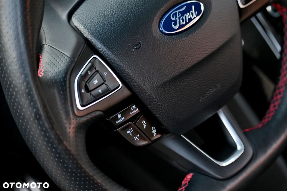 Ford Kuga 1.5 EcoBoost FWD ST-Line ASS GPF - 28