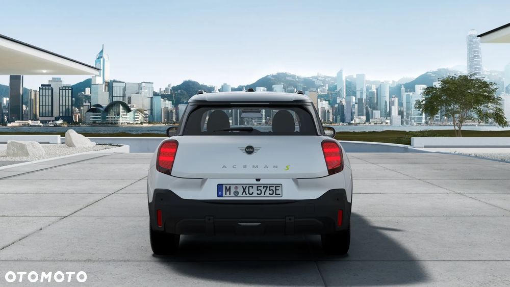 MINI Aceman SE Essential Trim - 6