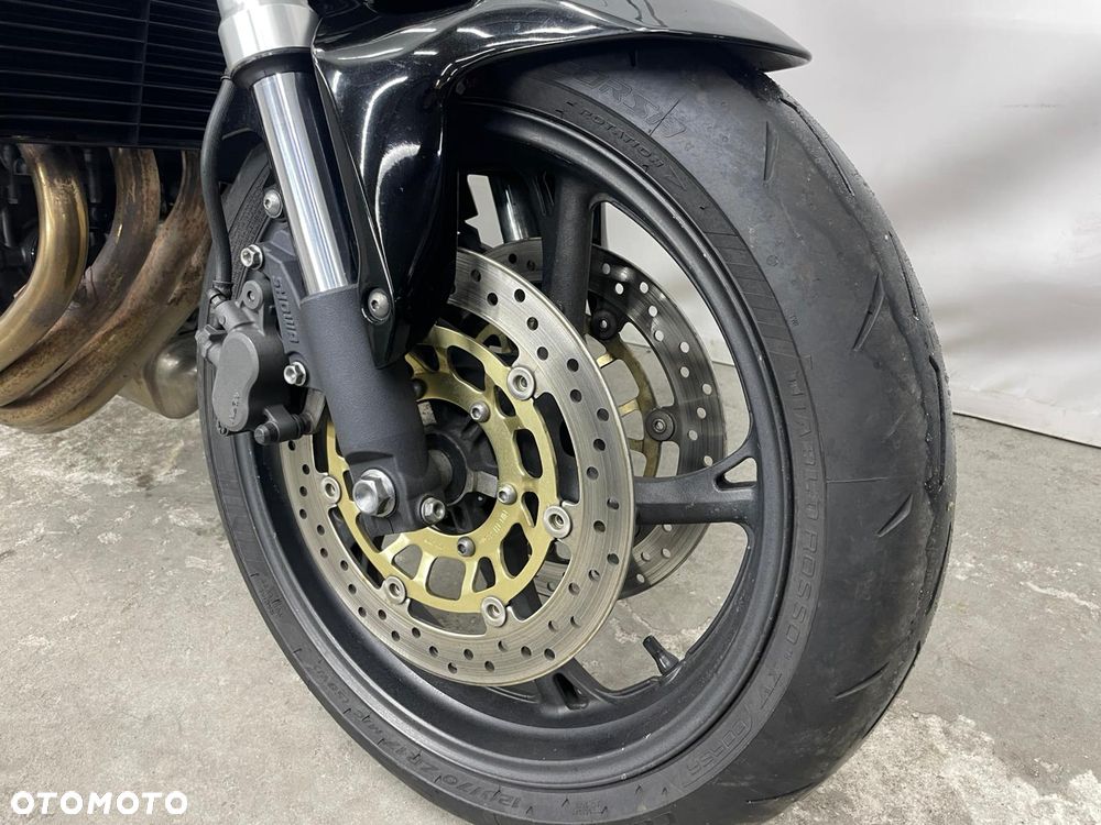 Honda Hornet - 22