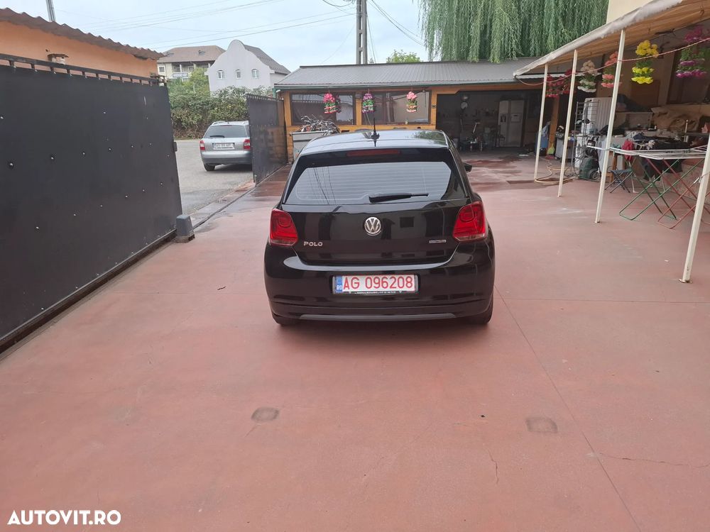 Volkswagen Polo - 2