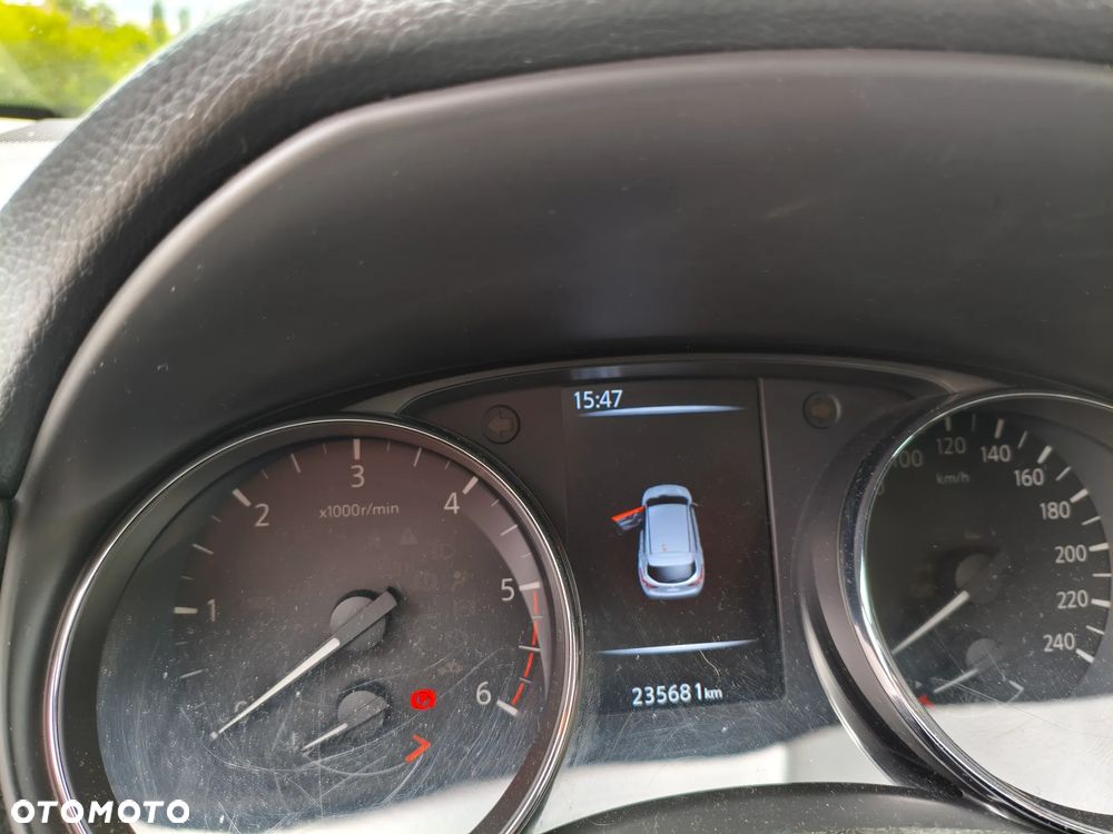 Nissan Qashqai 1.5 dCi Tekna - 13