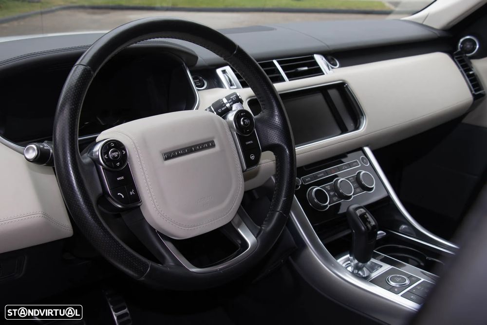 Land Rover Range Rover Sport - 38