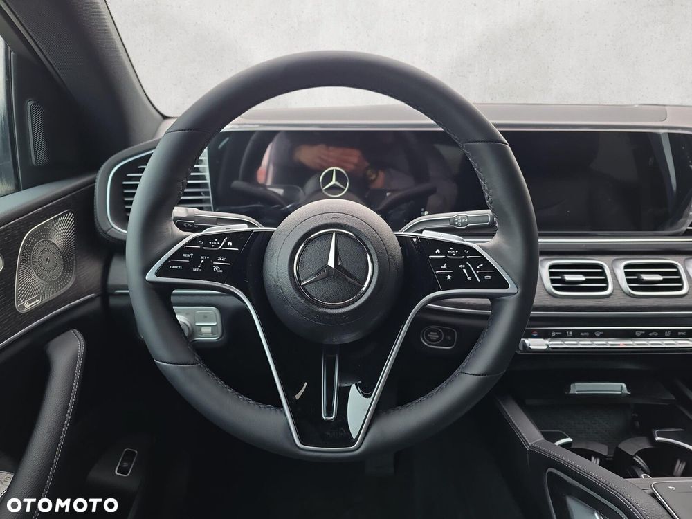 Mercedes-Benz GLE - 15