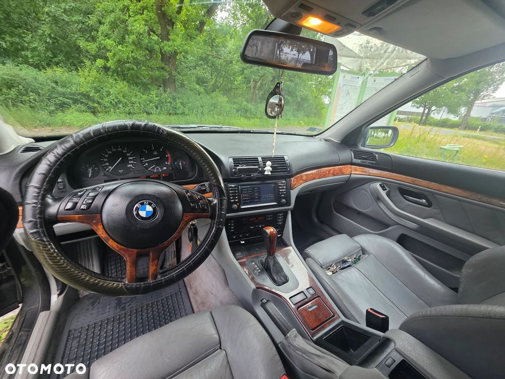 BMW Seria 5 - 14
