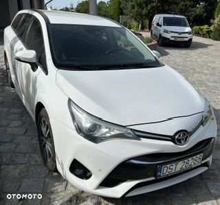 Toyota Avensis 1.8 Premium MS - 15
