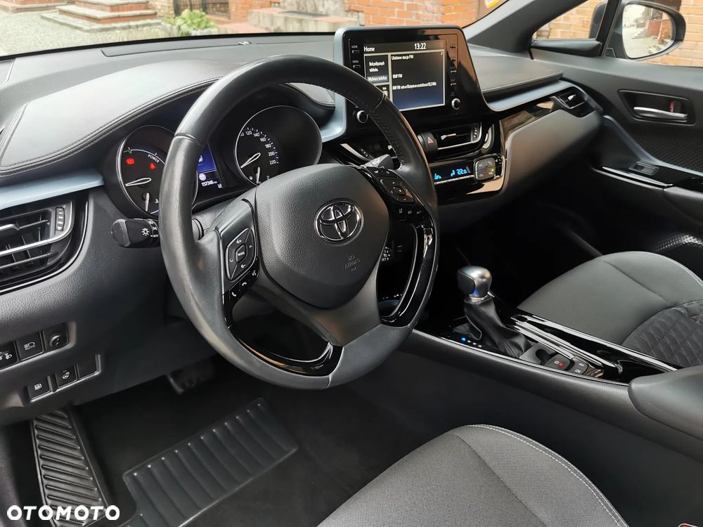 Toyota C-HR 2.0 Hybrid Executive - 7