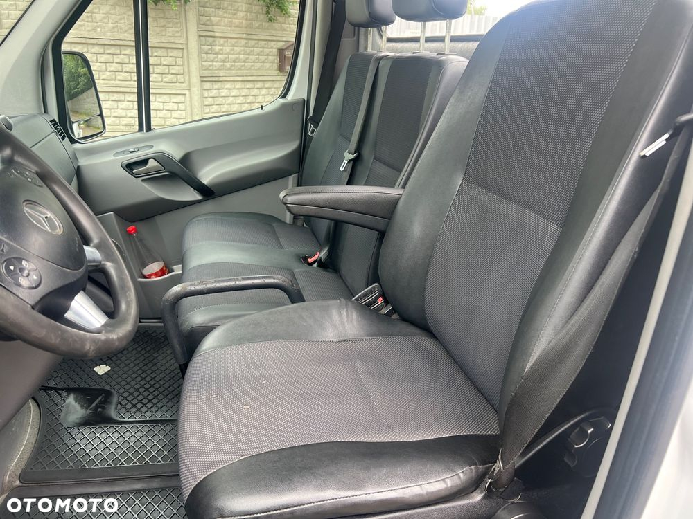 Mercedes-Benz Sprinter auto laweta - 13
