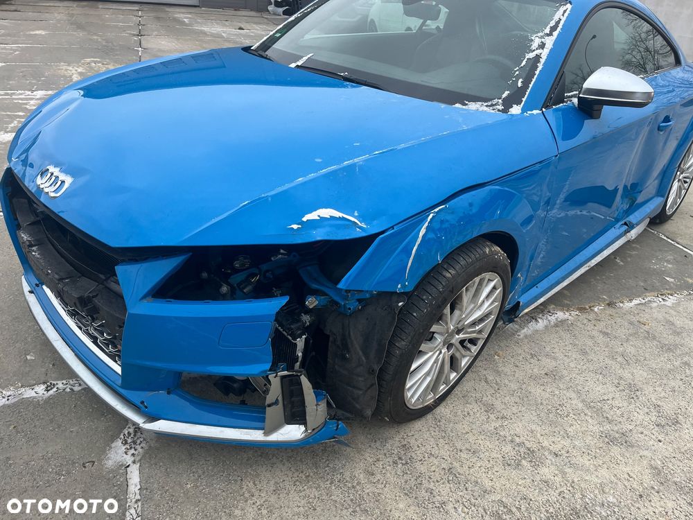 Audi TT S Coupé - 20