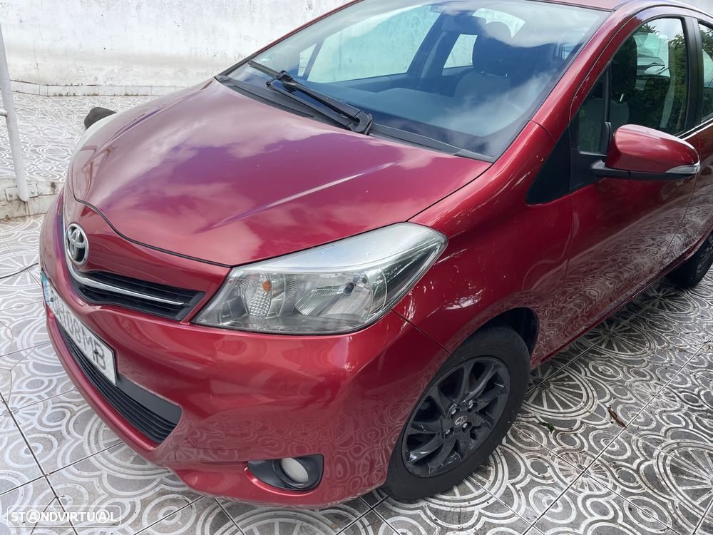 Toyota Yaris - 1