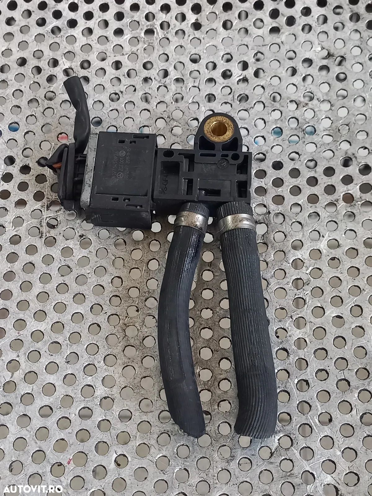 Senzor Temperatura Presiune Gaze Mercedes 2.2 Cdi Euro 5 Motor 651 Cod A C/E Class W204 W212 Vito V - 1