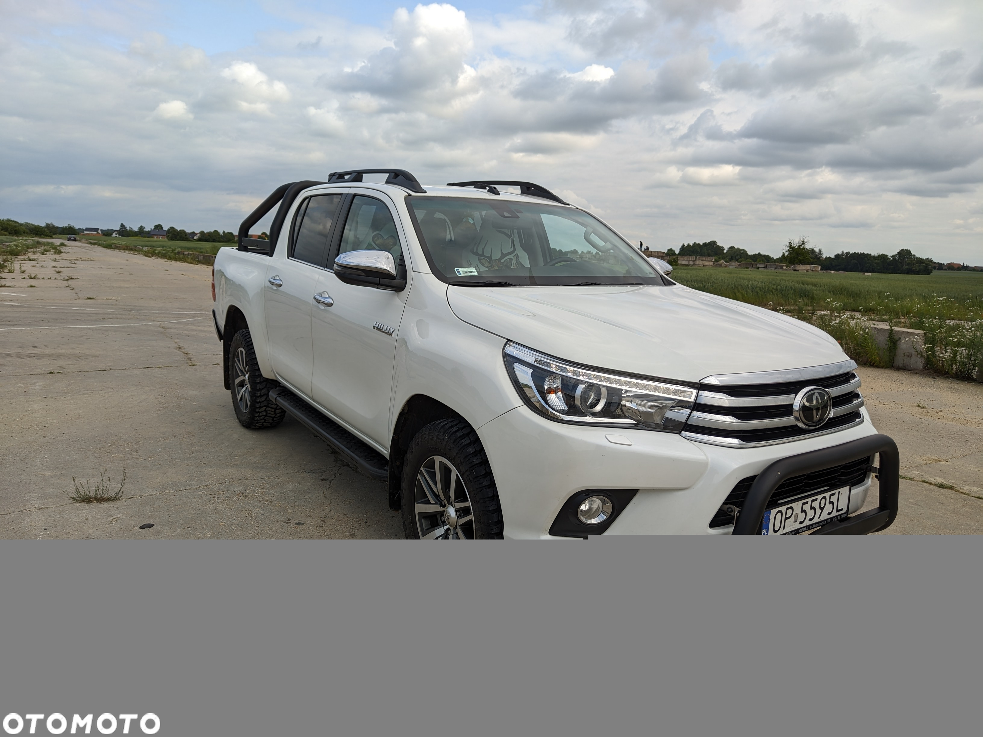 Toyota Hilux 2.4 D-4D Double Cab SR5 4x4 - 4