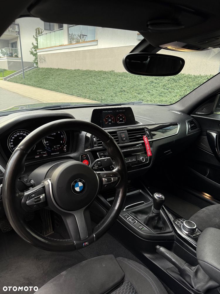 BMW Seria 2 218d M Sport - 12