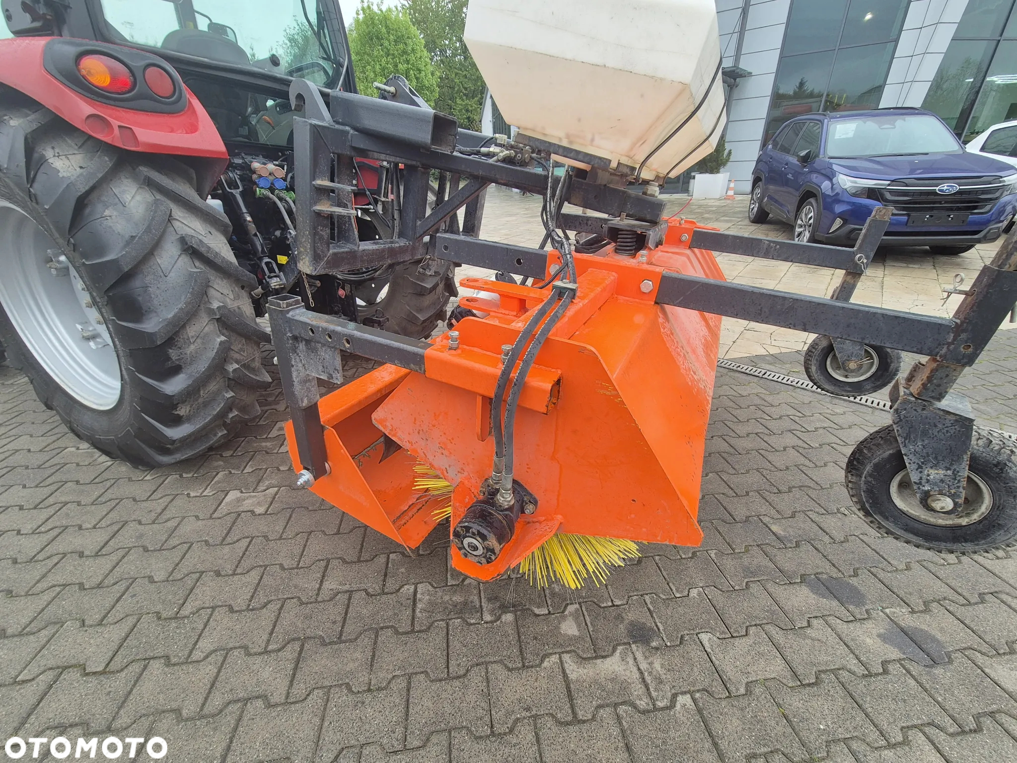 Case IH Y1 FARMALL 75A / TYLKO 1853MTH! / 1 WŁ / STAN BARDZO DOBRY / PŁUG + ZAMIATARKA / MOZLIWY TRANSPORT / OKAZJA RYNKOWA! - 26