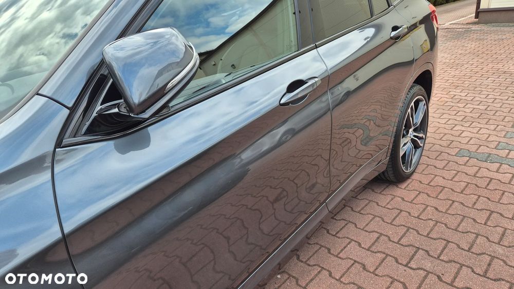 BMW X1 xDrive20i Sport - 10