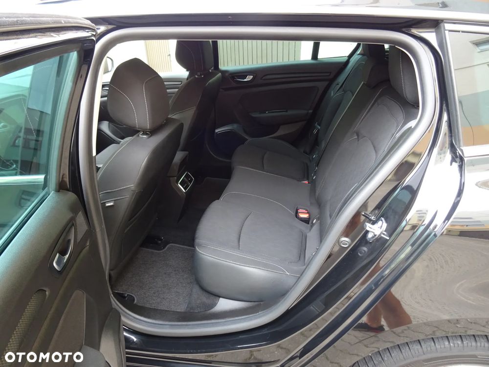 Renault Megane 1.3 TCe FAP Limited - 9