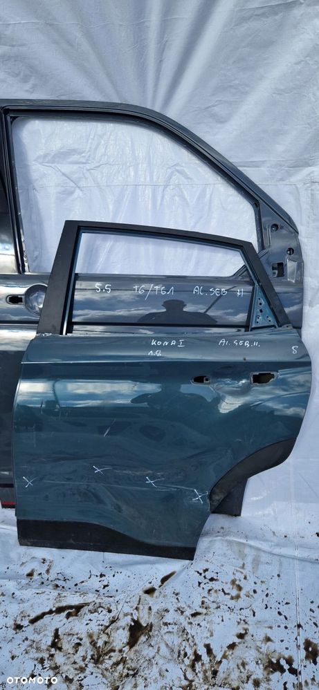Drzwi Hyundai Kona 2017–2023r. Tył lewy - 1