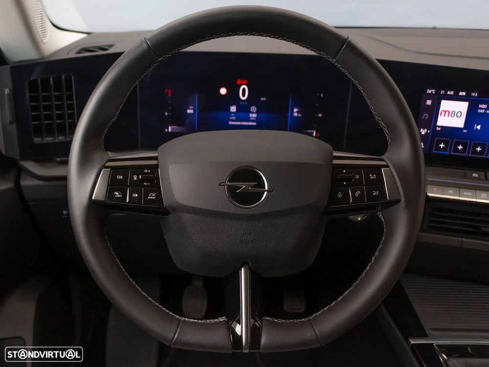 Opel Astra 1.2 T Elegance - 22