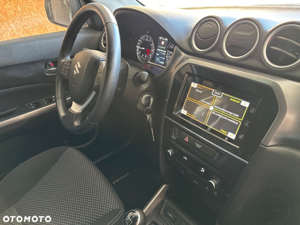 Suzuki Vitara - 16