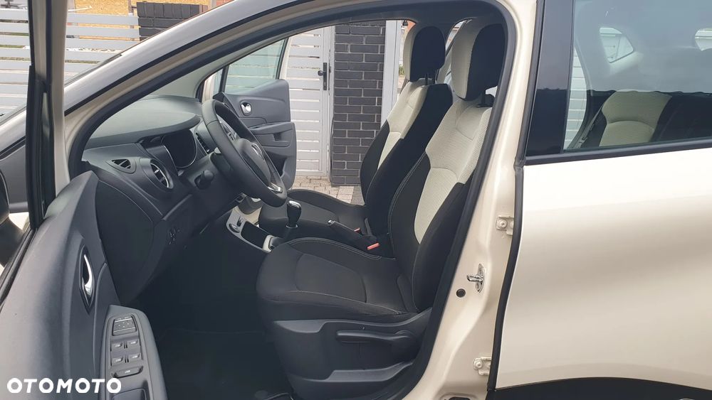 Renault Captur - 17