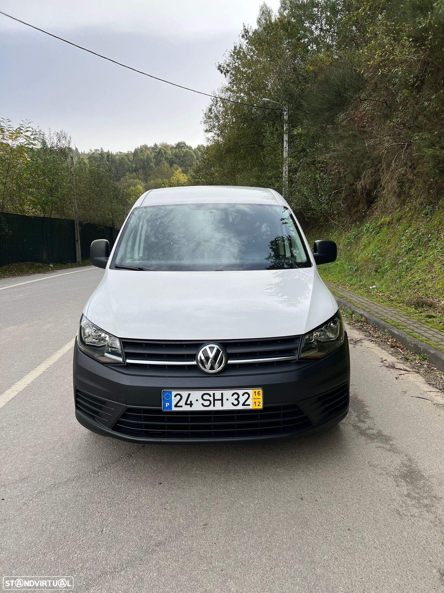 VW Caddy max - 13