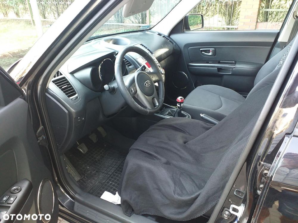 Kia Soul 1.6 L - 15