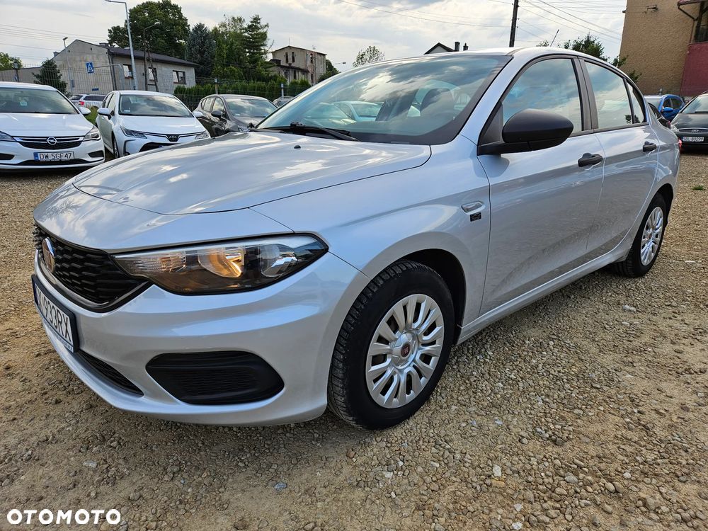 Fiat Tipo 1.4 16V Easy - 13