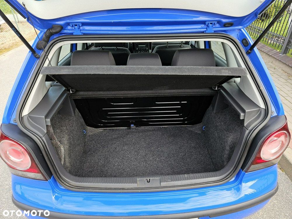 Volkswagen Polo - 16