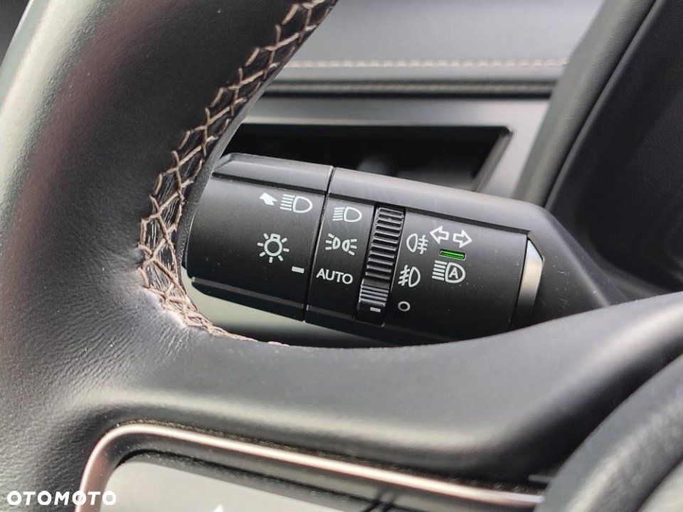 Lexus UX - 19